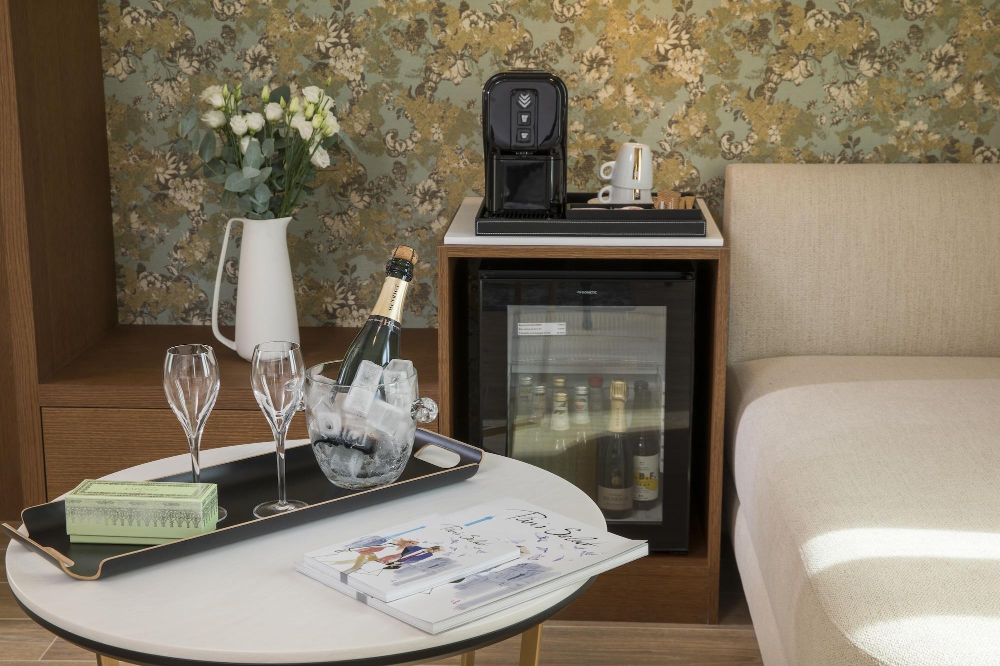 Des Champs-elysees Hotel Parijs